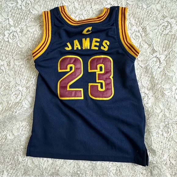 Vintage Hardwood Classics Lebron James #23 Cavaliers Infant Newborn Jersey - Picture 4 of 5